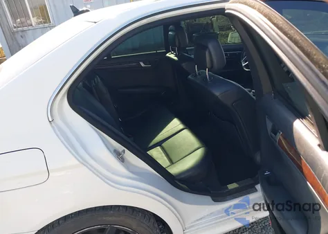 2013 Mercedes-Benz C 300 Sport 4Matic from USA, damaged, VIN WDDGF8AB8DR282519